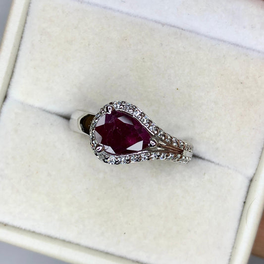 Mozambique Ruby - 925 Sterling Silver - Ring