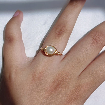 Small Pearl - Water Cultured - Ring